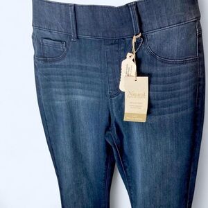 Blue wash skinny jeans with stretch Natural Reflections M NWT